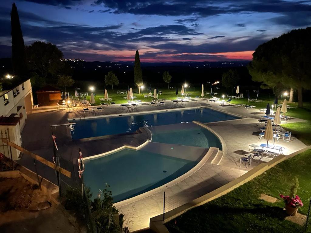 Hotel Palazzuolo San Quirico d'Orcia Exterior photo
